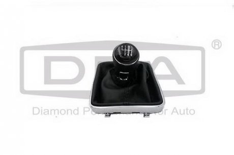 Чехол кулисы (черный) с ручкой переключения (черн 6ступ) VW Passat (10-14) (77111635402) DPA
