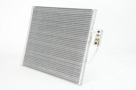 Радиатор кондиционера THERMOTEC KTT110257 (фото 1)