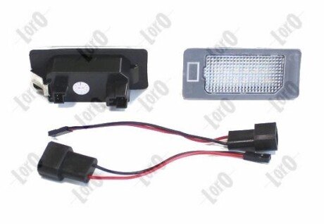 Лiхтар пiдсвiчування номерного знаку к-т LED L042100005LED