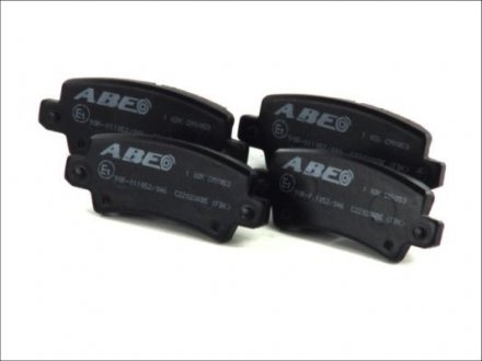 Дисковые тормозные колодки (задние) ABE C22028ABE (фото 1)