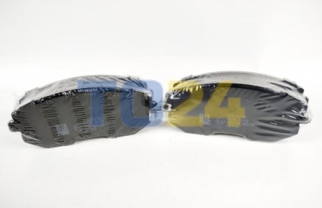 Дисковые тормозные колодки (передние) BLUE PRINT ADS74228 (фото 1)