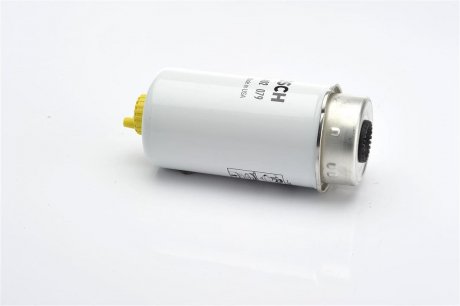 Топливный фильтр F026402079
