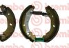 Барабанные тормозные колодки (задние) BREMBO K24 068 (фото 1)