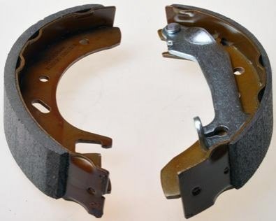 Барабанные тормозные колодки (задние) Denckermann B120030 (фото 1)