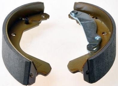 Барабанные тормозные колодки (задние) Denckermann B120033 (фото 1)