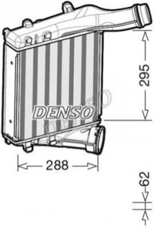 Интеркулер DENSO DIT28019 (фото 1)