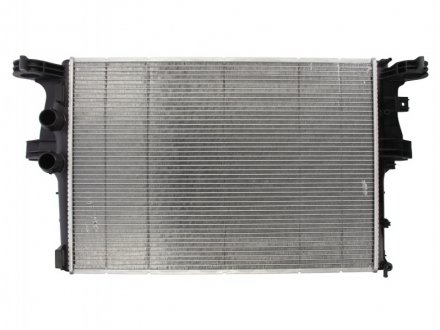 Радіатор охолодження двигуна IVECO 5801264635 (фото 1)