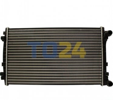 Радиатор охлаждения двигателя JP GROUP 1114208800 (фото 1)