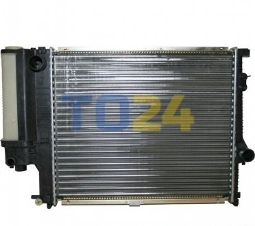 Радиатор охлаждения двигателя JP GROUP 1414200300 (фото 1)