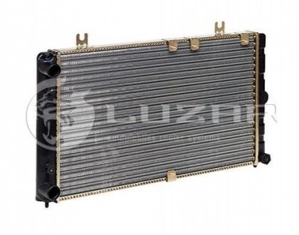 Радиатор охлаждения двигателя LUZAR LRc 0118 (фото 1)