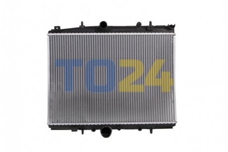Радіатор охолодження двигуна NISSENS 63705A (фото 1)