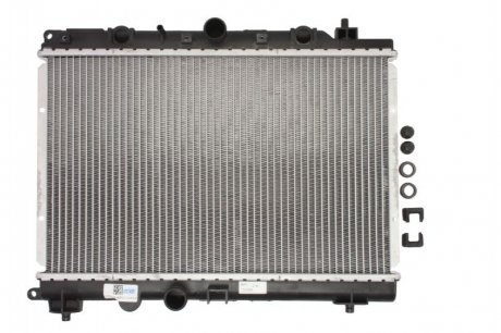 Радіатор охолодження двигуна NRF 55305 (фото 1)