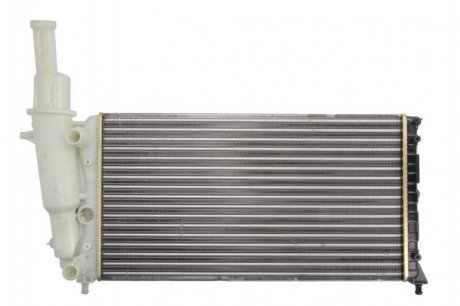 Радиатор NRF 58072 (фото 1)