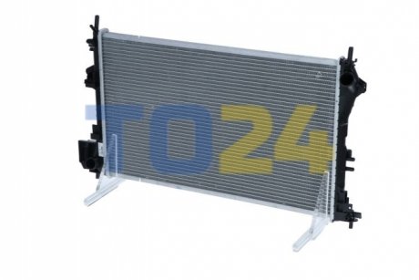 Радіатор охолодження двигуна NRF 58203 (фото 1)