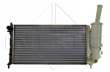 Радиатор NRF 58273 (фото 1)