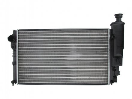 Радиатор охлаждения двигателя NRF 58889 (фото 1)