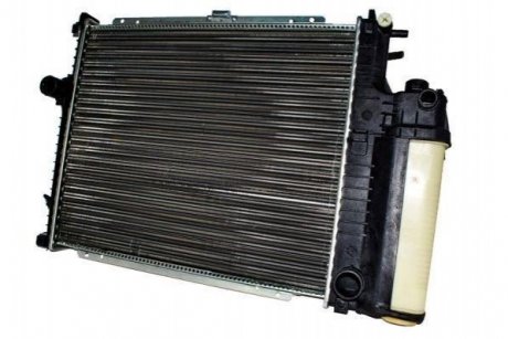 Радіатор охолодження двигуна THERMOTEC D7B003TT (фото 1)