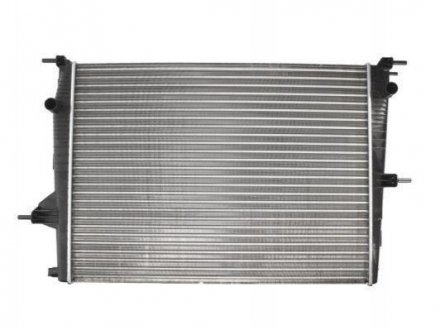 Радиатор охлаждения двигателя THERMOTEC D7R043TT (фото 1)