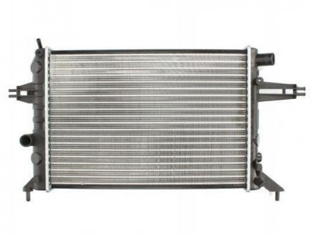 Радиатор охлаждения двигателя D7X001TT