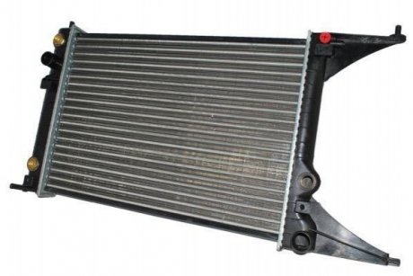 Радиатор охлаждения двигателя THERMOTEC D7X030TT (фото 1)