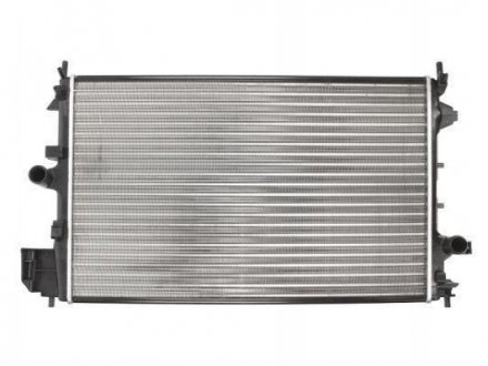 Радиатор охлаждения двигателя THERMOTEC D7X031TT (фото 1)