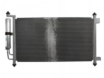 Радиатор кондиционера THERMOTEC KTT110074 (фото 1)