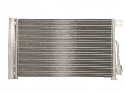 Радиатор кондиционера THERMOTEC KTT110199 (фото 1)