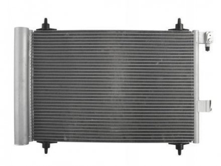 Радиатор кондиционера THERMOTEC KTT110324 (фото 1)
