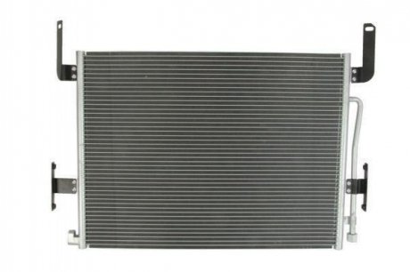Радиатор кондиционера THERMOTEC KTT110334 (фото 1)