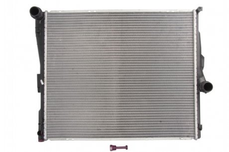 Радиатор, охлаждение двигателя THERMOTEC D7B035TT (фото 1)