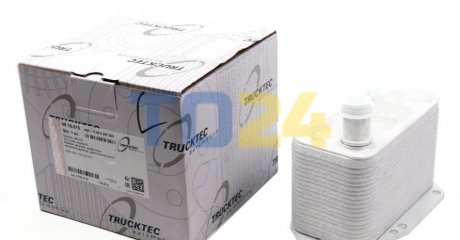 Масляный радиатор TRUCKTEC 08.18.015 (фото 1)