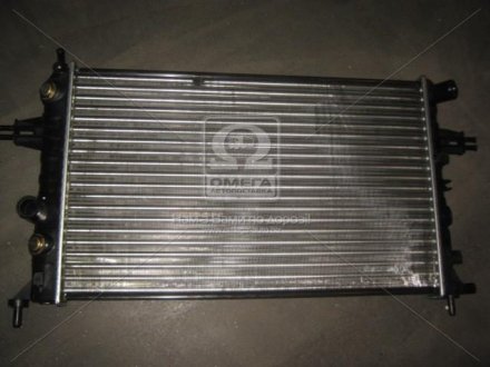Радіатор охолодження двигуна Van Wezel 37002254 (фото 1)